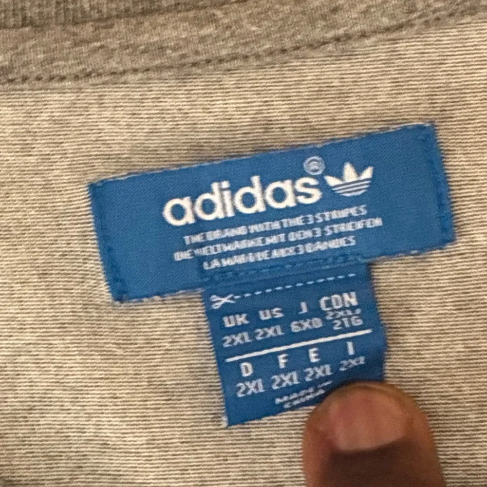 Adidas Originals Leopard Trefoil T Shirt Gray 2XL Mens Graphic Tee Cotton
